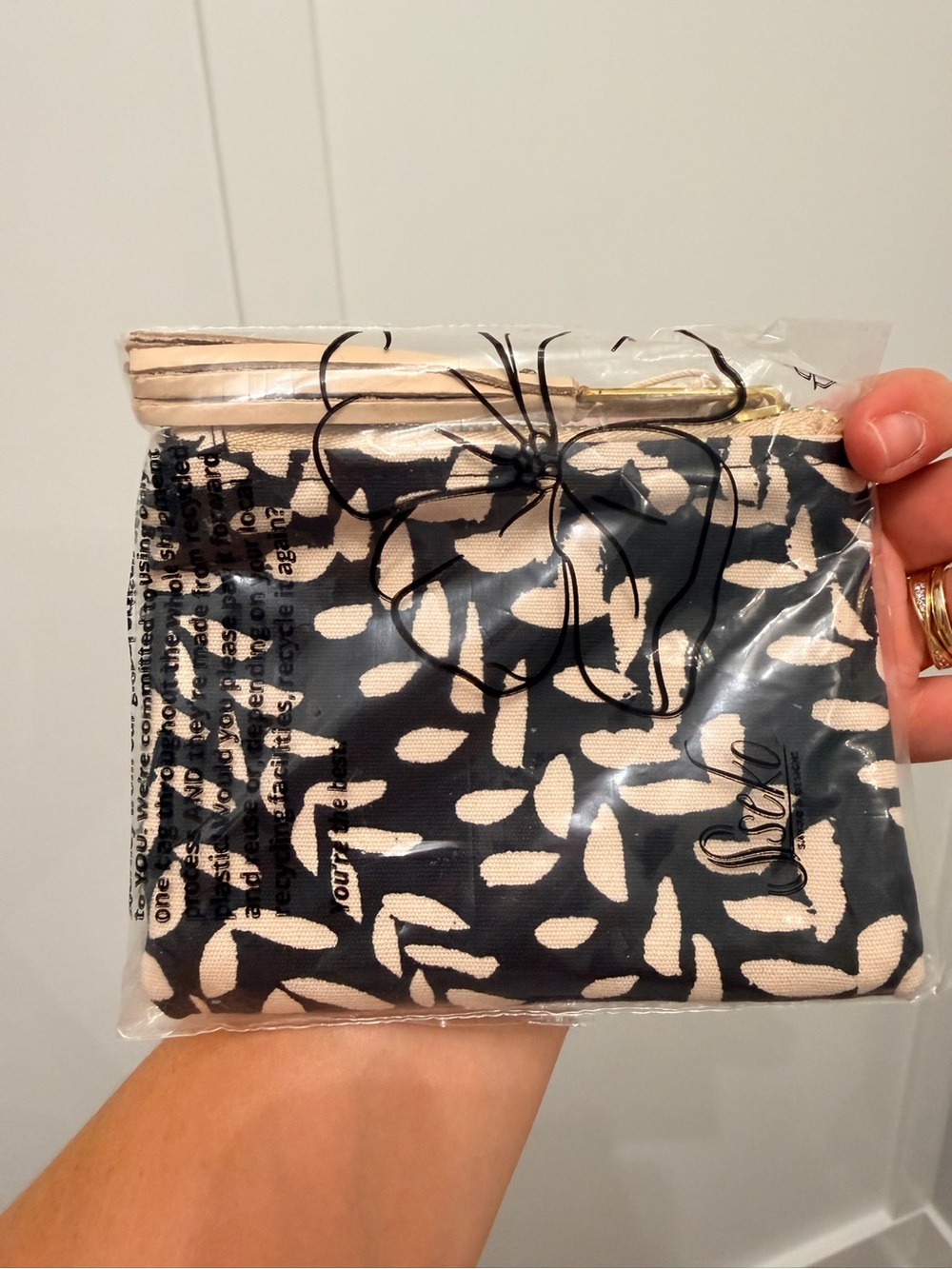 Small Sseko Coin Purse in Black & Cream